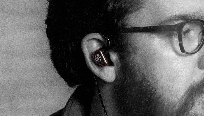 Вставные наушники 64 Audio Trio купить в Москве, цена 229990 руб